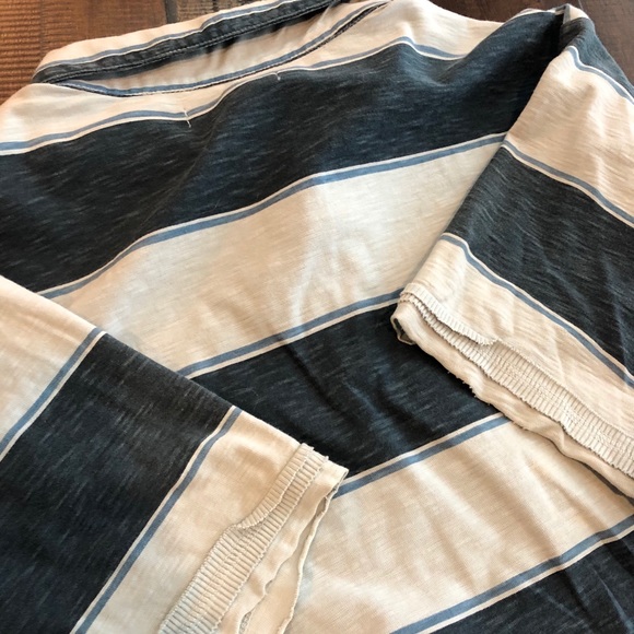 Classic Calvin Klein Polo - Picture 4 of 4